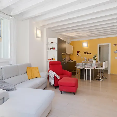Porta San Felice Cozy Duplex *