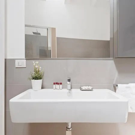 Porta San Felice Cozy Duplex Apartamento