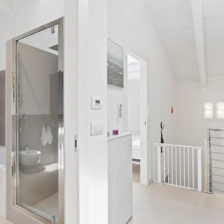 Porta San Felice Cozy Duplex Apartamento *