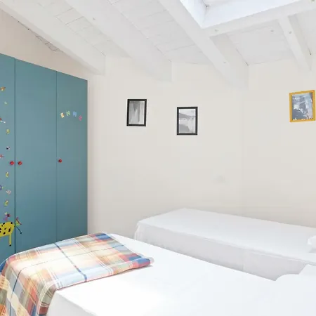 Porta San Felice Cozy Duplex شقة بولونيا